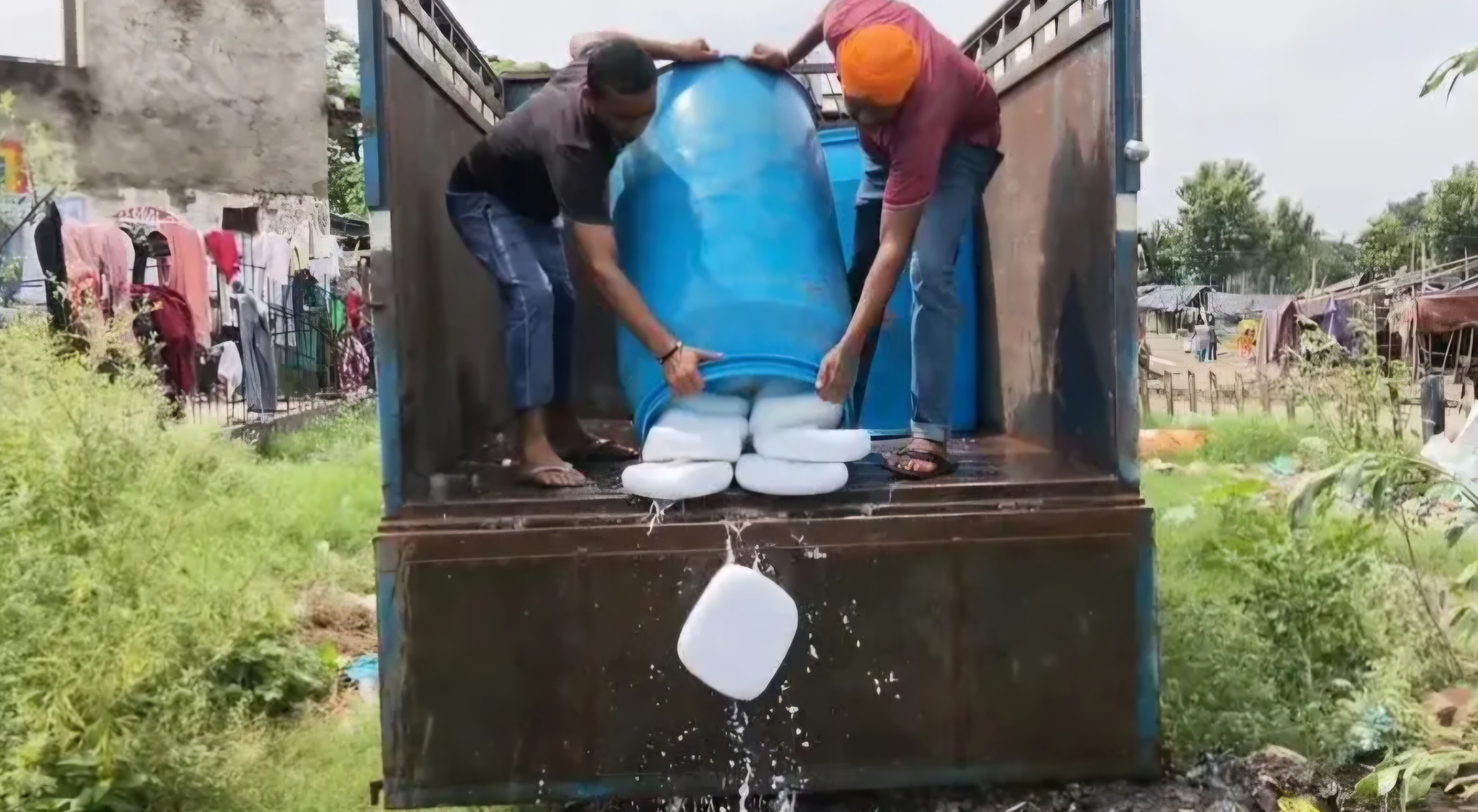 मिलावटी पनीर पर खाद्य विभाग का बड़ा शिकंजा, दिल्ली रोड पर छापा; दो कुंतल पनीर नष्ट