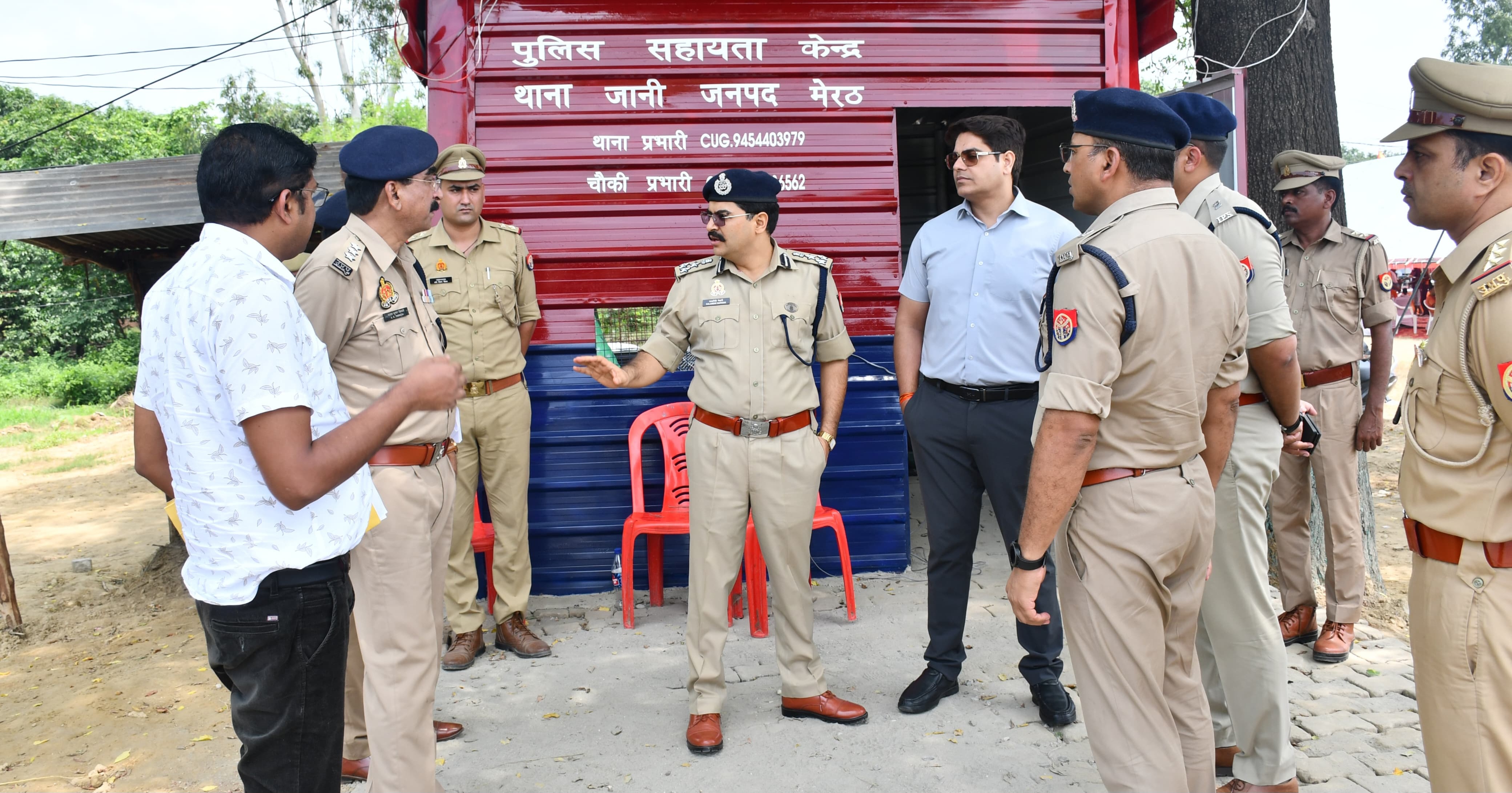 मंडलायुक्त और डीआईजी ने कांवड़ मार्ग का किया निरीक्षण, सुरक्षा व्यवस्था पर दिए सख्त निर्देश