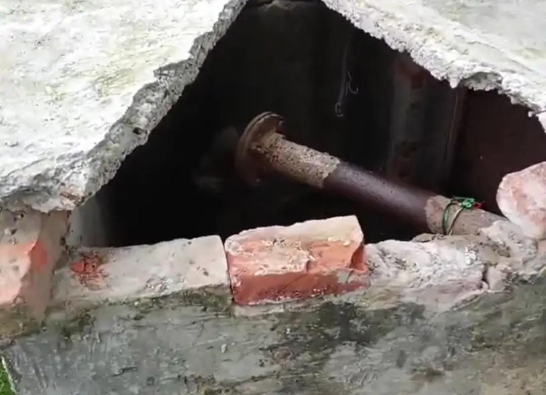 हापुड़ में किसानों पर चोरों का वार: सालाई के जंगल में कई नलकूपों के ताले तोड़े, केबल-स्टार्टर समेट ले गए बदमाश