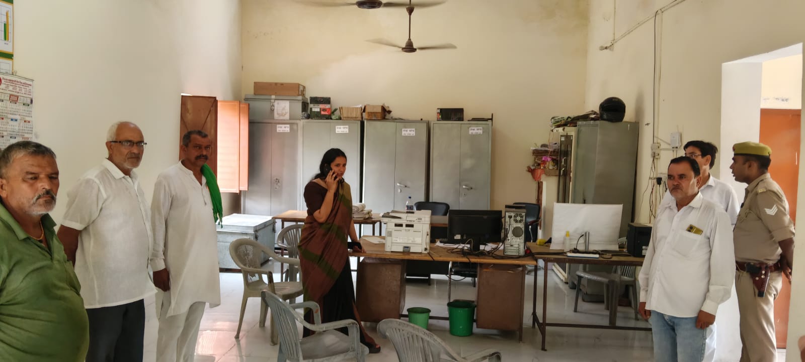 समाधान दिवस में किसानों की शिकायत पर CDO का बड़ा एक्शन, धौलाना गन्ना समिति में निरीक्षण के दौरान खुली लापरवाही की पोल